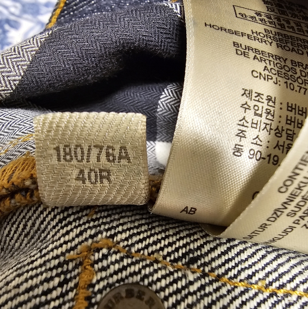Jeans - Picture 2 of 10